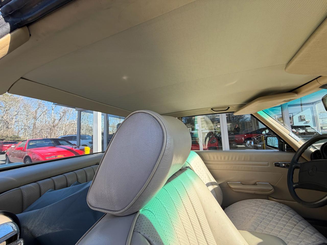 Mercedes-Benz 560 SL coupe 1989