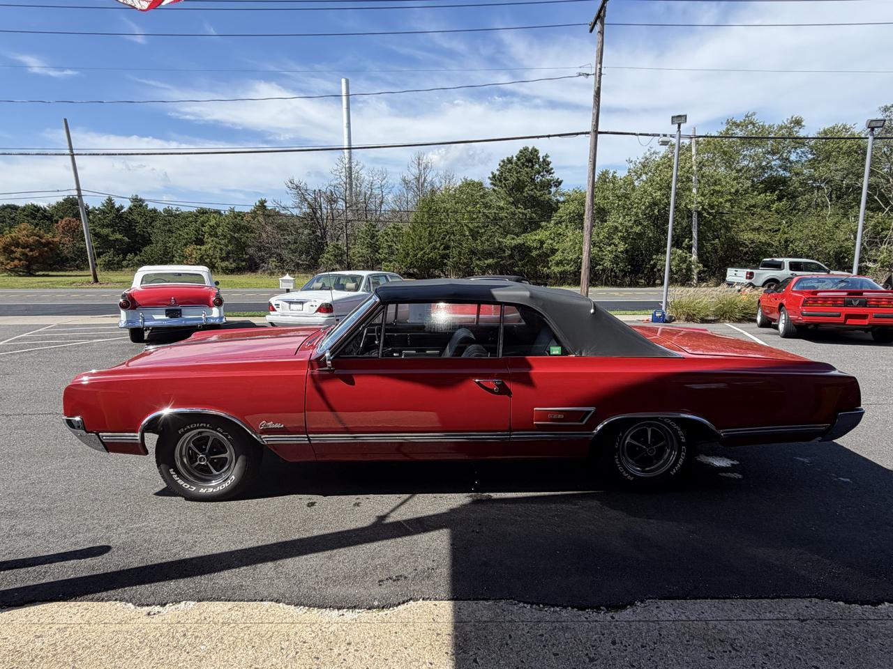 Oldsmobile Cutlass Convertible 1965
