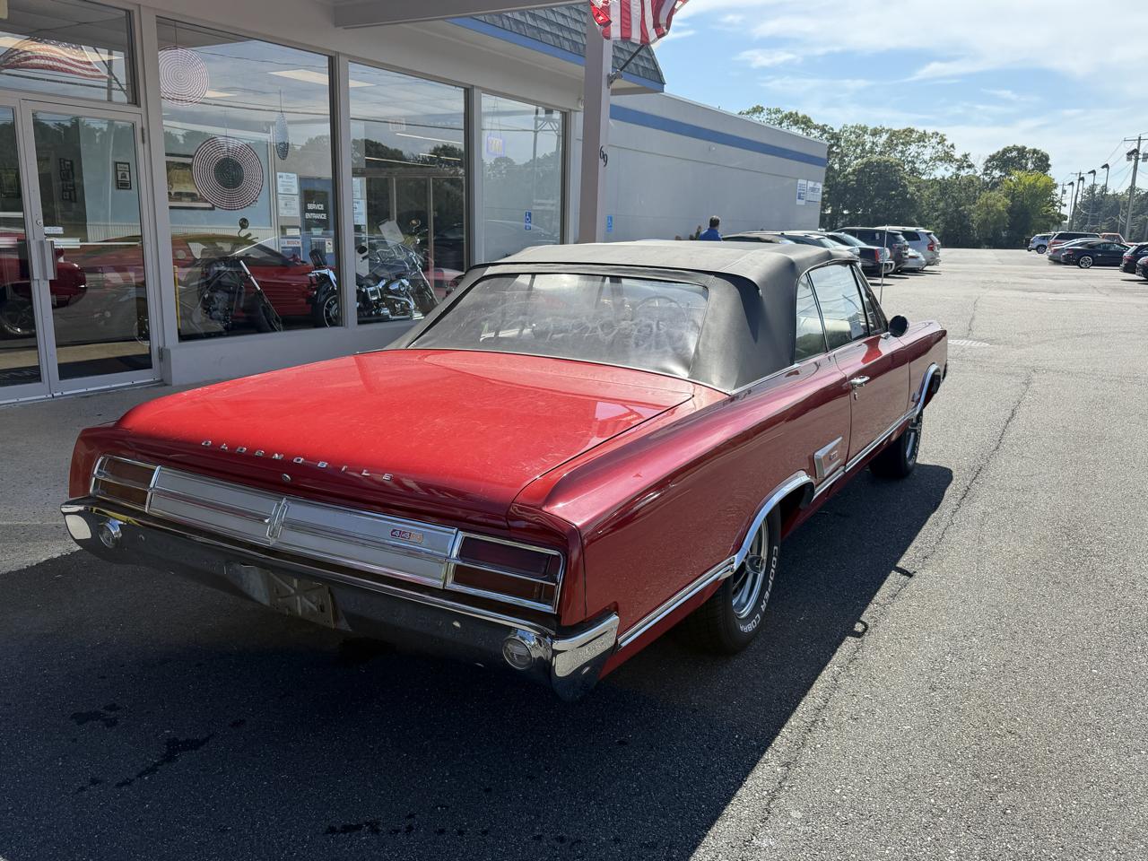 Oldsmobile Cutlass Convertible 1965