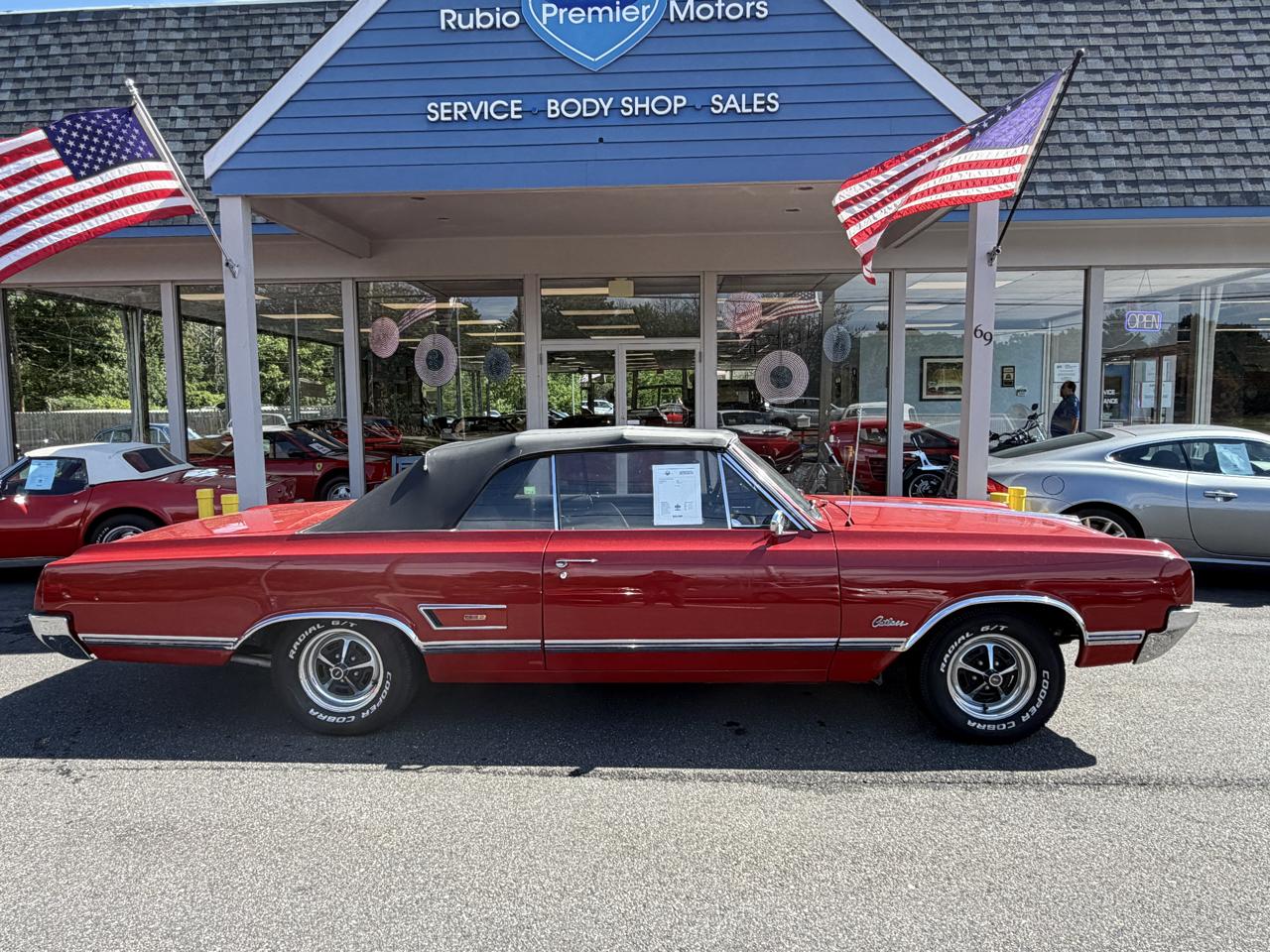 Oldsmobile Cutlass Convertible 1965