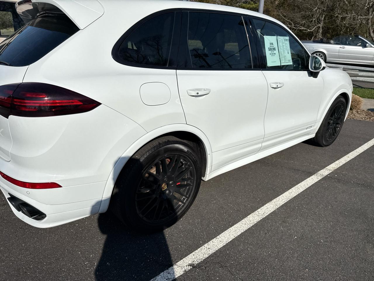 Porsche Cayenne GTS 2016