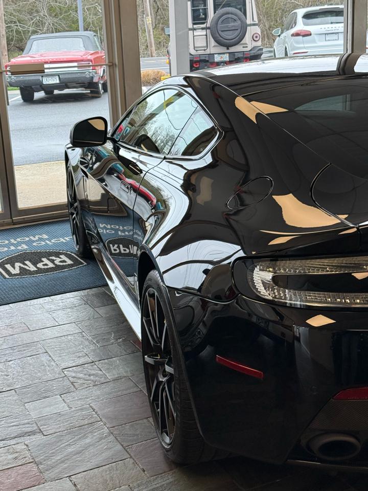 Aston Martin V12 Vantage S Coupe 7M 2017