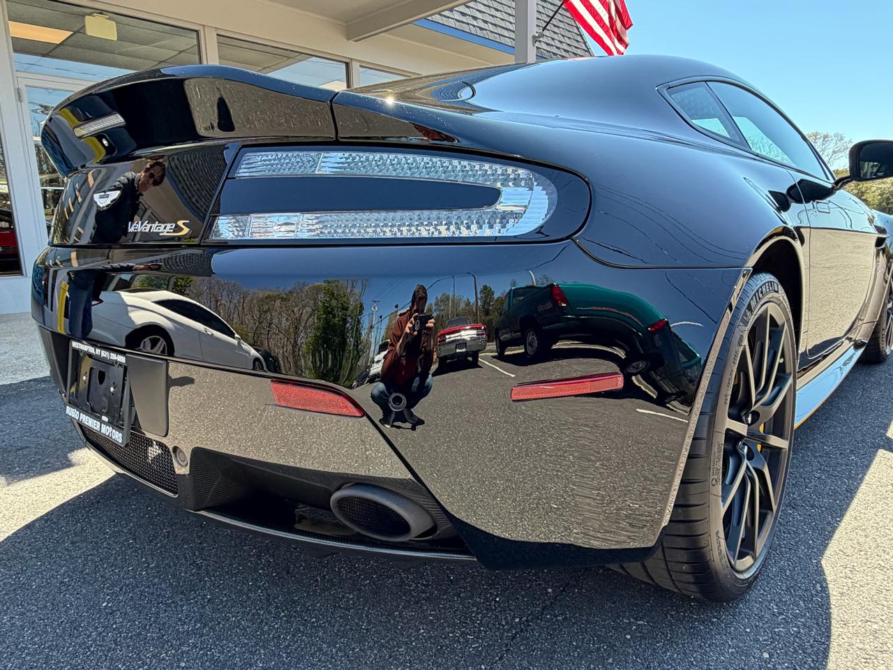 Aston Martin V12 Vantage S Coupe 7M 2017