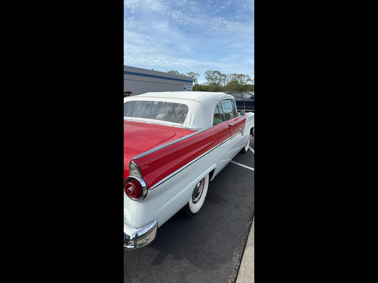 1955 Ford Fairlane CONVERTIBLE