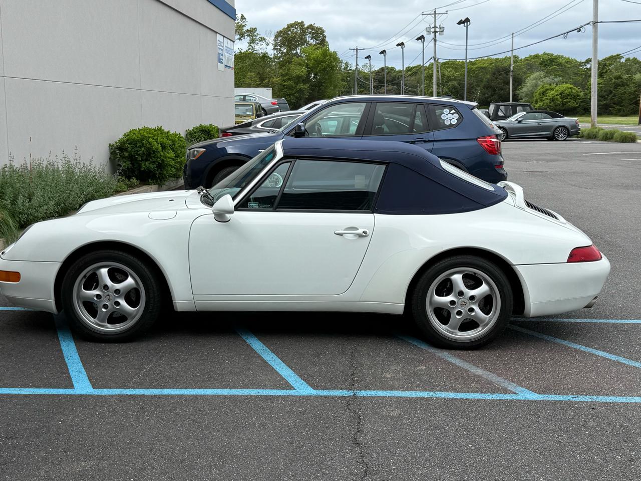 Porsche 911 Carrera Cabriolet 1996
