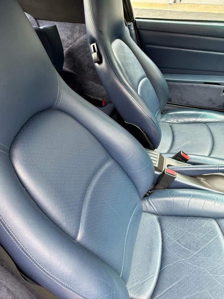 Porsche 911 Carrera Cabriolet 1996
