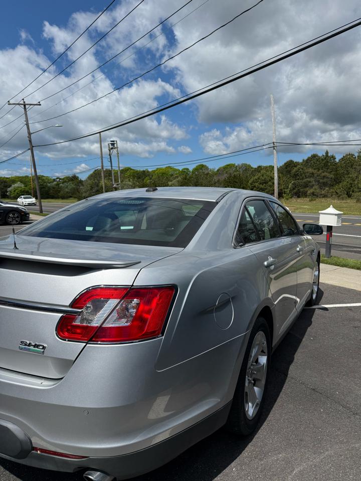 Ford Taurus SHO AWD 2011