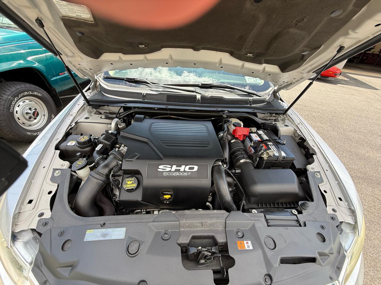 Ford Taurus SHO AWD 2011