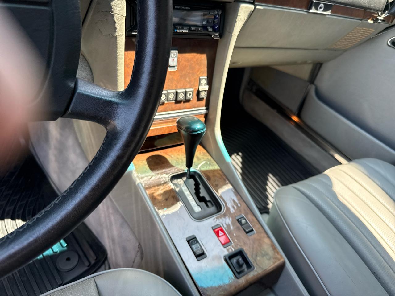 Mercedes-Benz 560 SL 1987