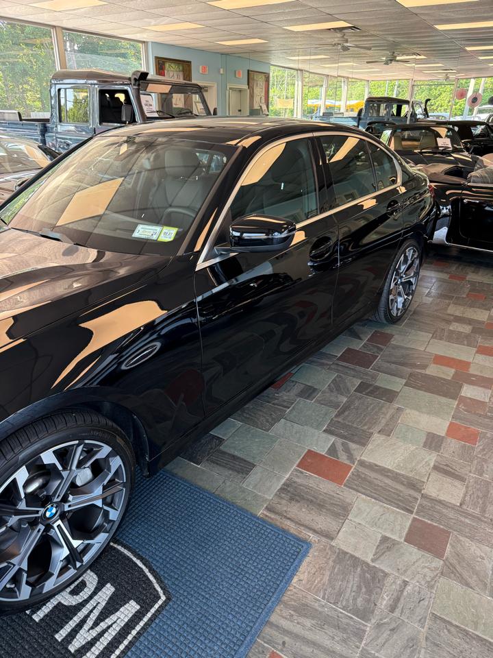 BMW 3-Series 330i xDrive 2026