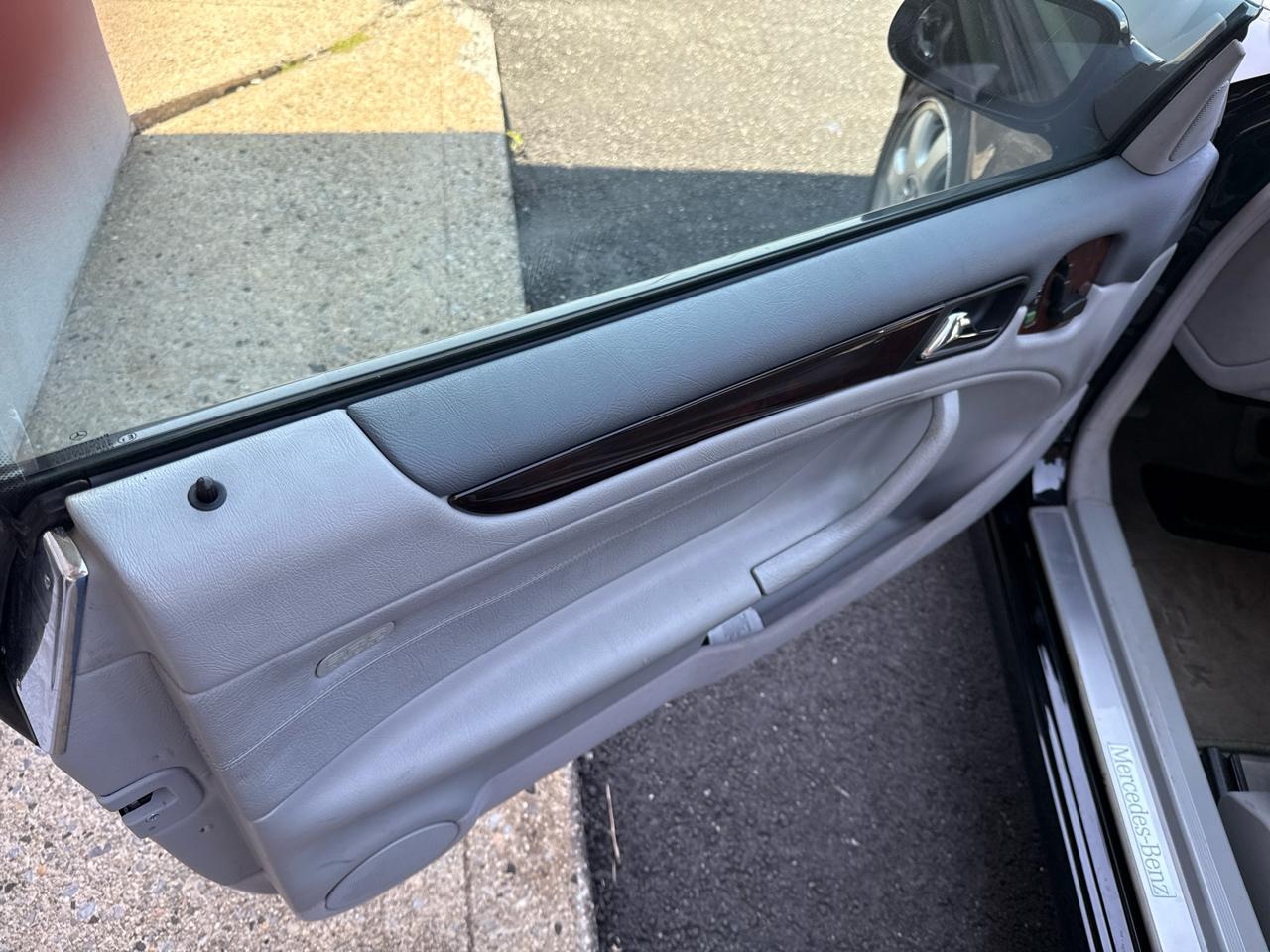 Mercedes-Benz CLK-Class CLK320 Cabriolet 2001