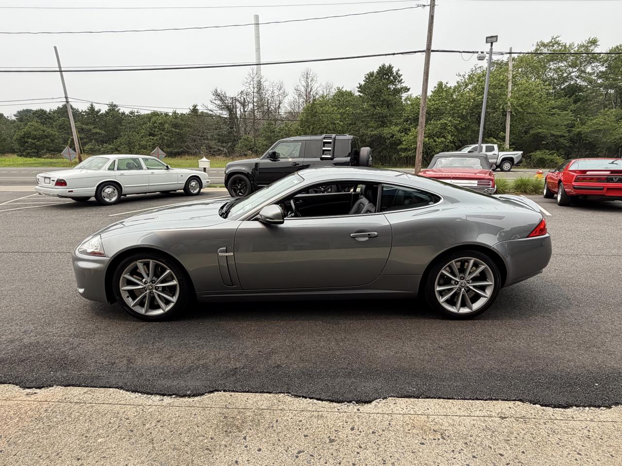 Jaguar XK-Series XKR Coupe 2011