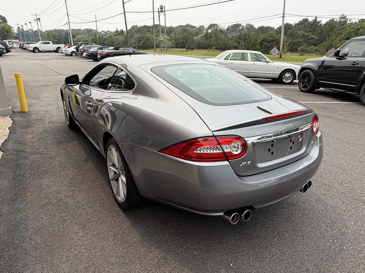 Jaguar XK-Series XKR Coupe 2011