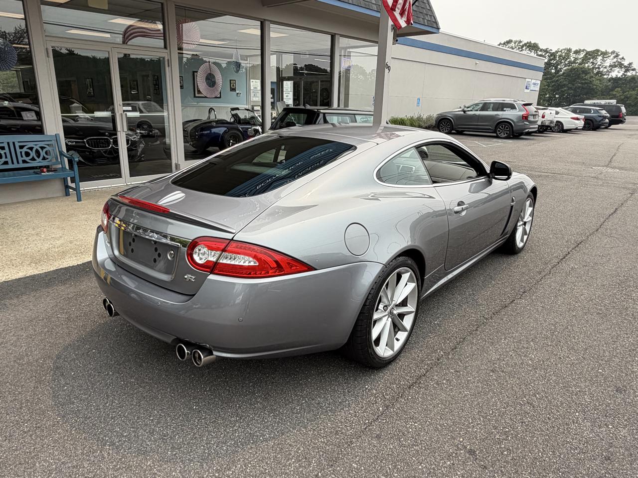 Jaguar XK-Series XKR Coupe 2011