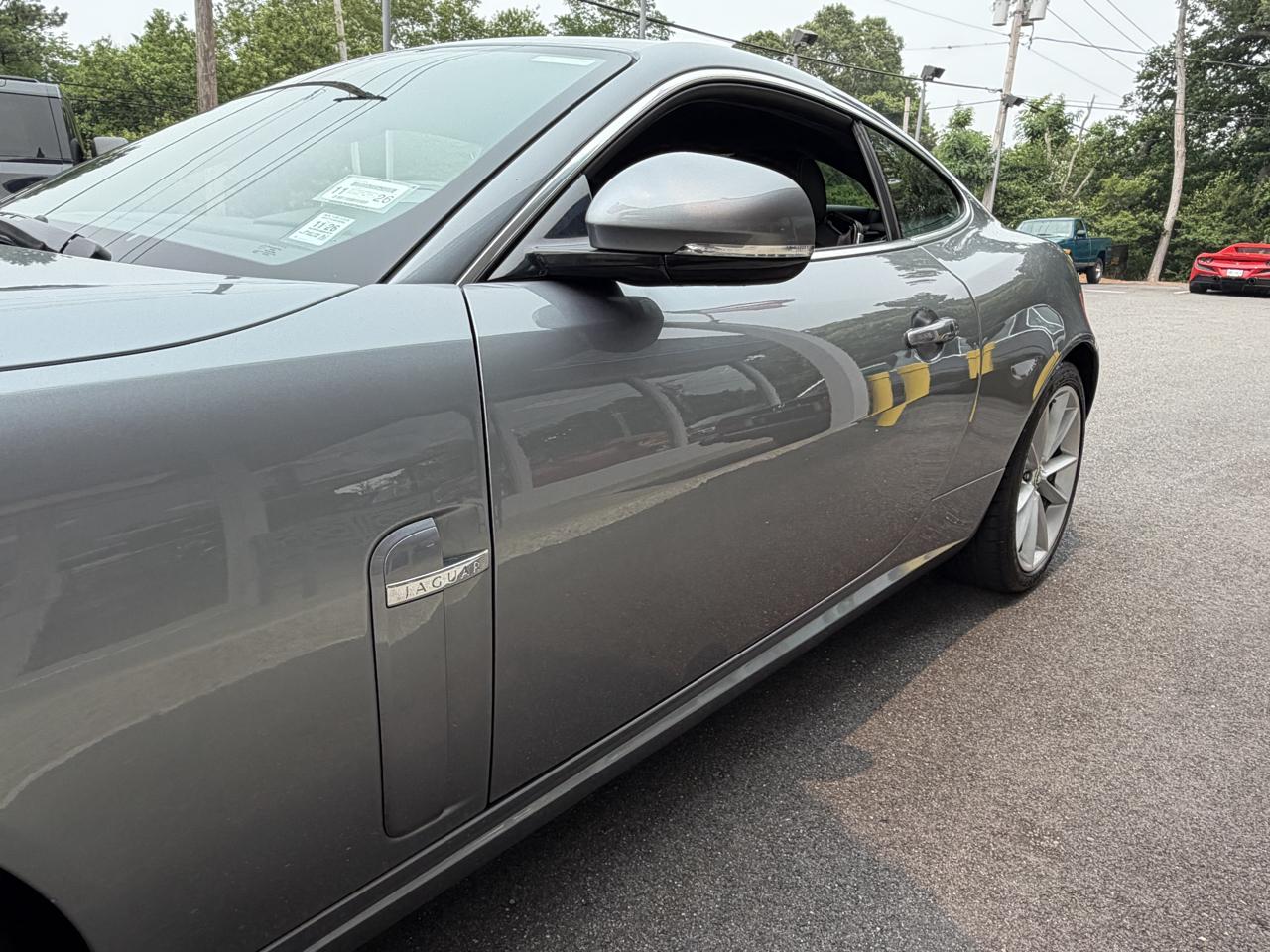 Jaguar XK-Series XKR Coupe 2011