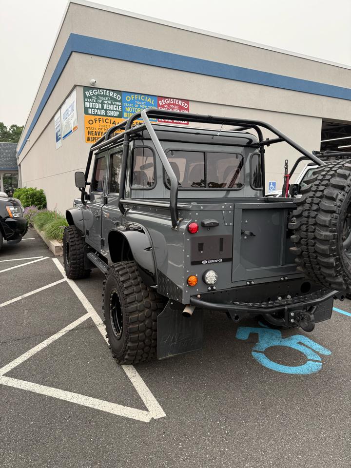 Land Rover Defender 110  1987
