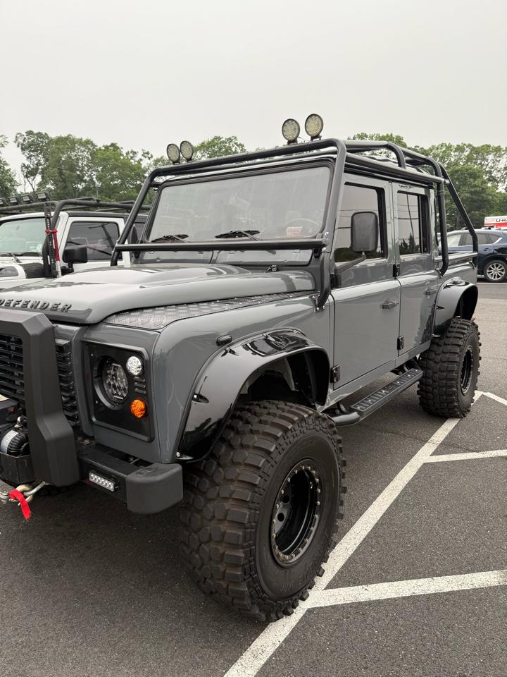 Land Rover Defender 110  1987