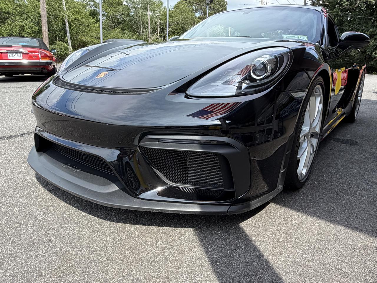 Porsche Cayman GT4 2020