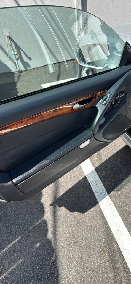 Mercedes-Benz SL-Class SL550 2009