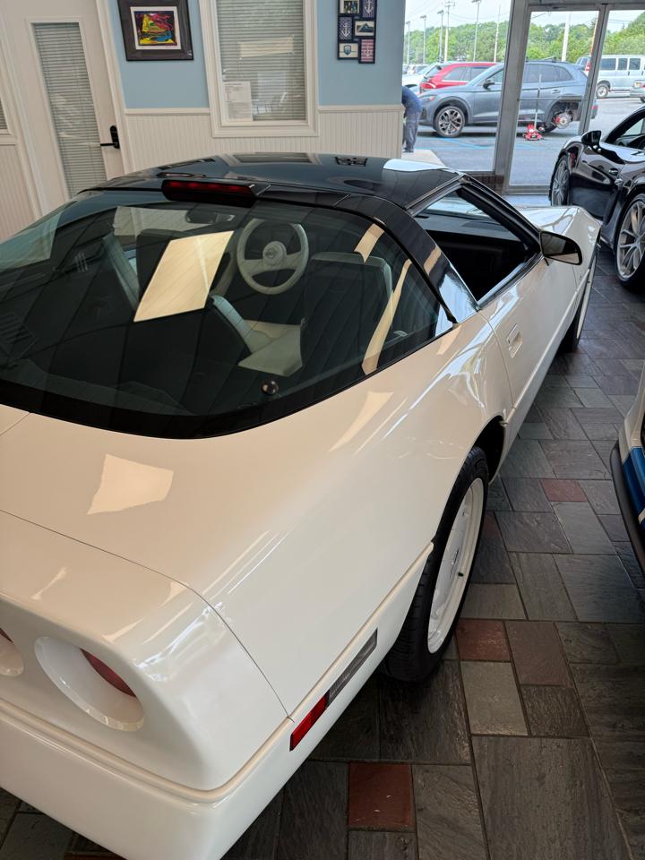 Chevrolet Corvette Coupe 1988