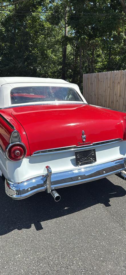 Ford Fairlane  1955