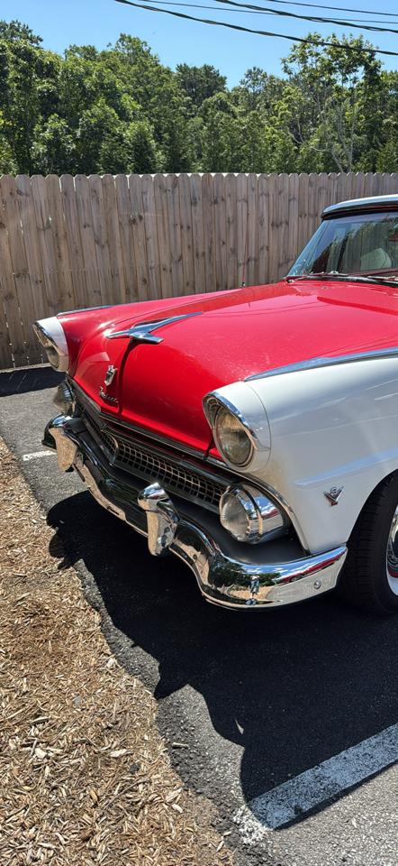 Ford Fairlane  1955