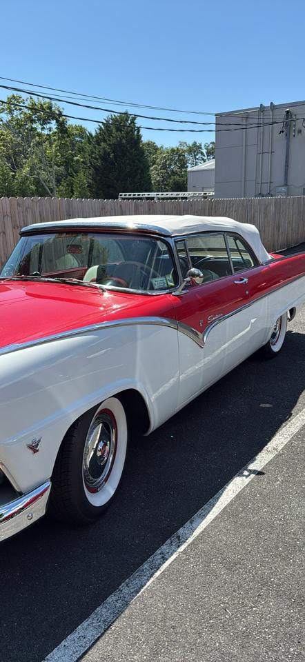 Ford Fairlane  1955