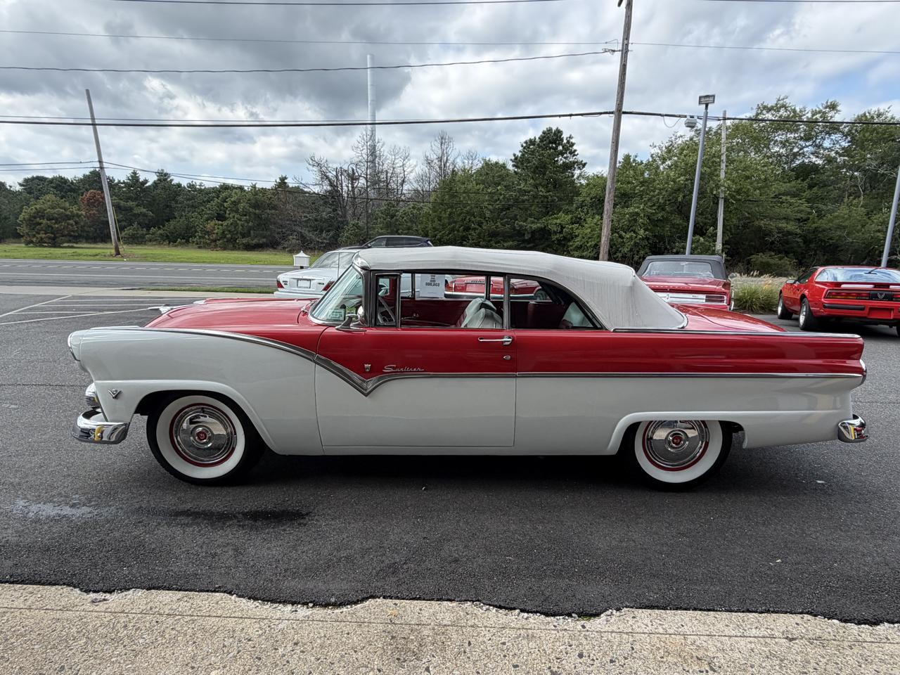 Ford Fairlane  1955
