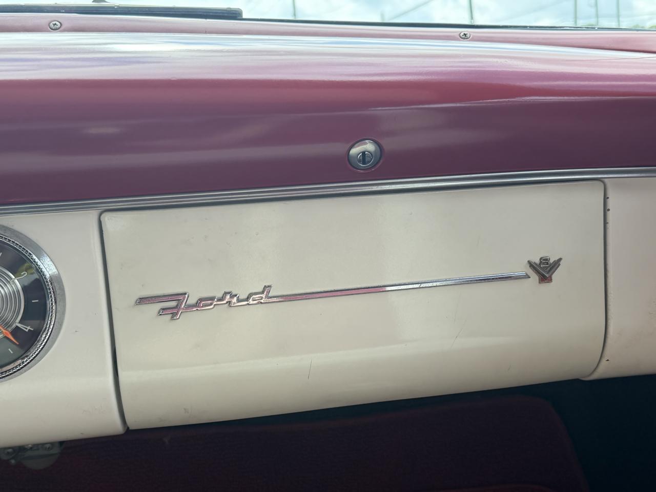Ford Fairlane  1955