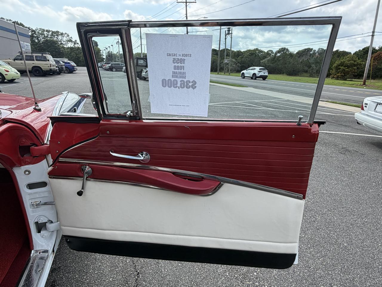 Ford Fairlane  1955