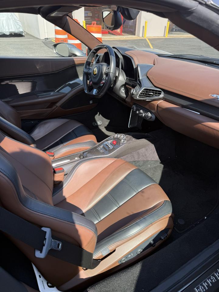 Ferrari 458 Spider 2012