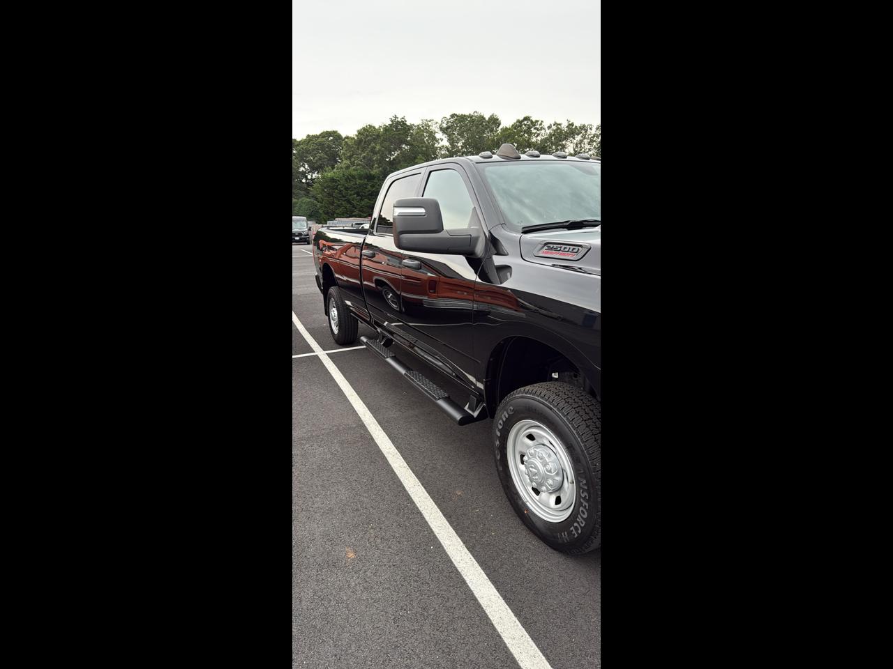 RAM 2500 Tradesman Crew Cab LWB 4WD 2024