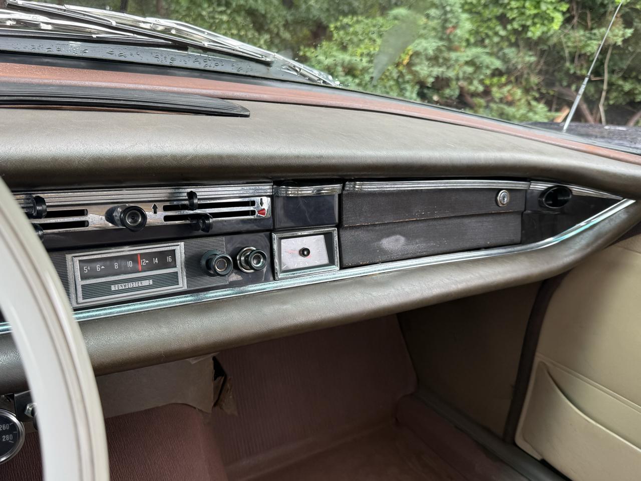 Mercedes-Benz 220  1966