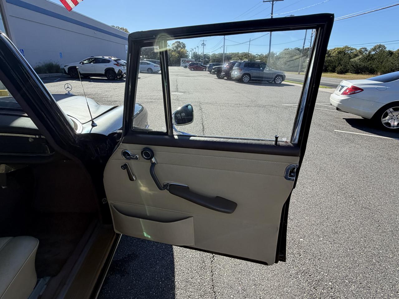 Mercedes-Benz 220  1966