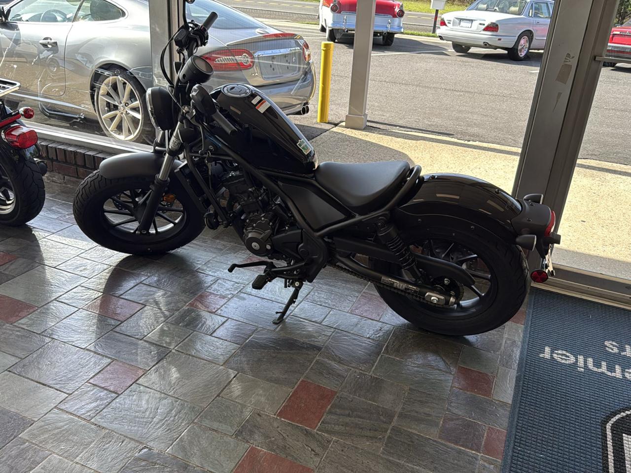 2024 Honda CMX300 (Rebel 300) 