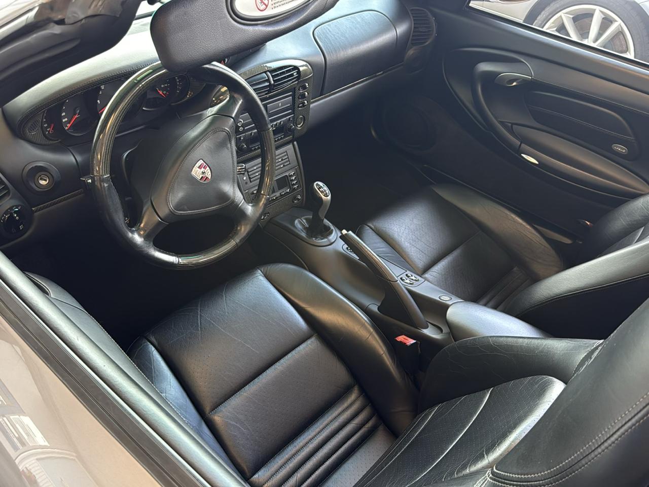 Porsche 911 Carrera Cabriolet 2001