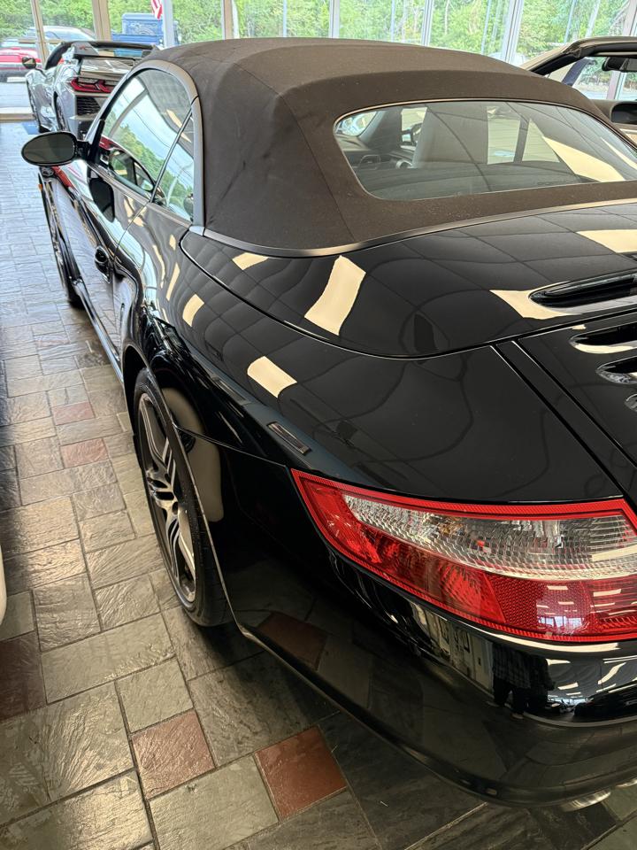 Porsche 911 Carrera S Cabriolet 2008