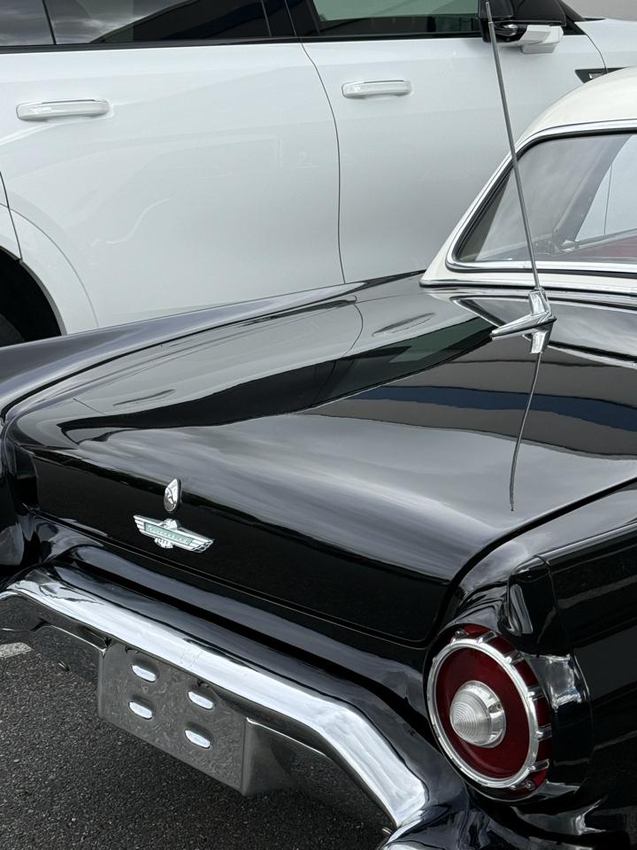 Ford Thunderbird 2dr Conv w/Hardtop Premium 1957