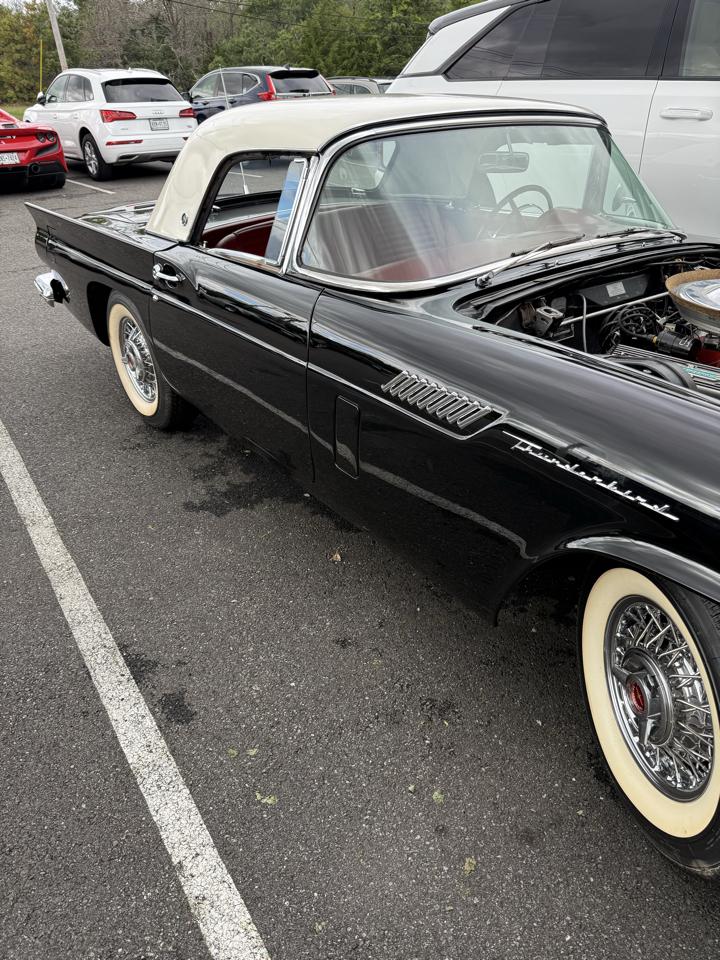 Ford Thunderbird 2dr Conv w/Hardtop Premium 1957