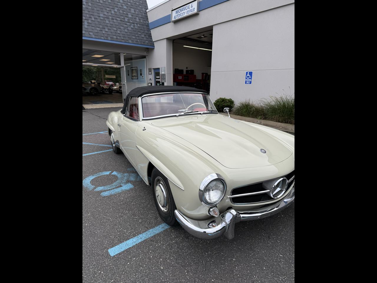 1961 Mercedes-Benz 190 SL 