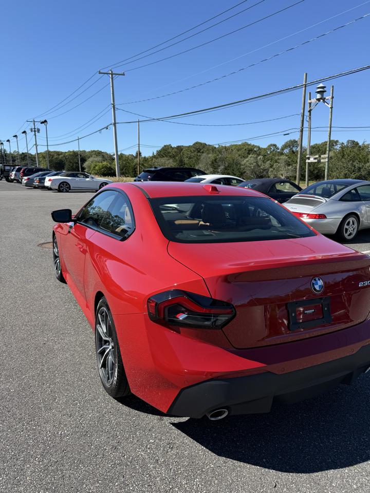 BMW 2-Series 230i Coupe 2023