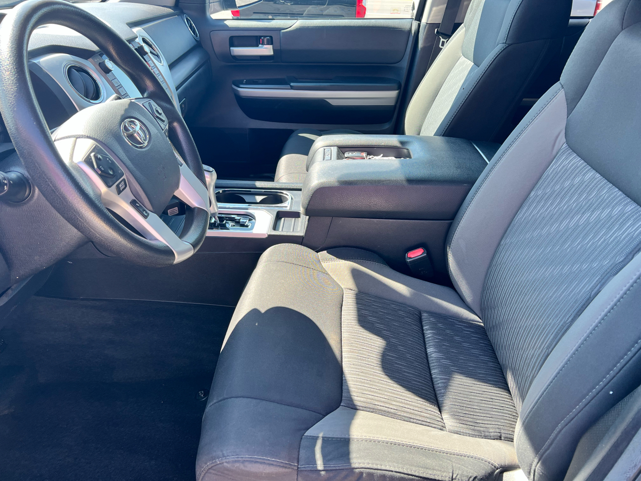 2020 Toyota Tundra TRD CrewMax photo 6