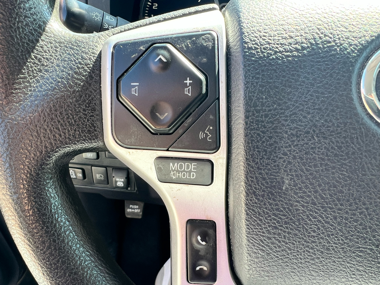 2020 Toyota Tundra TRD CrewMax photo 11