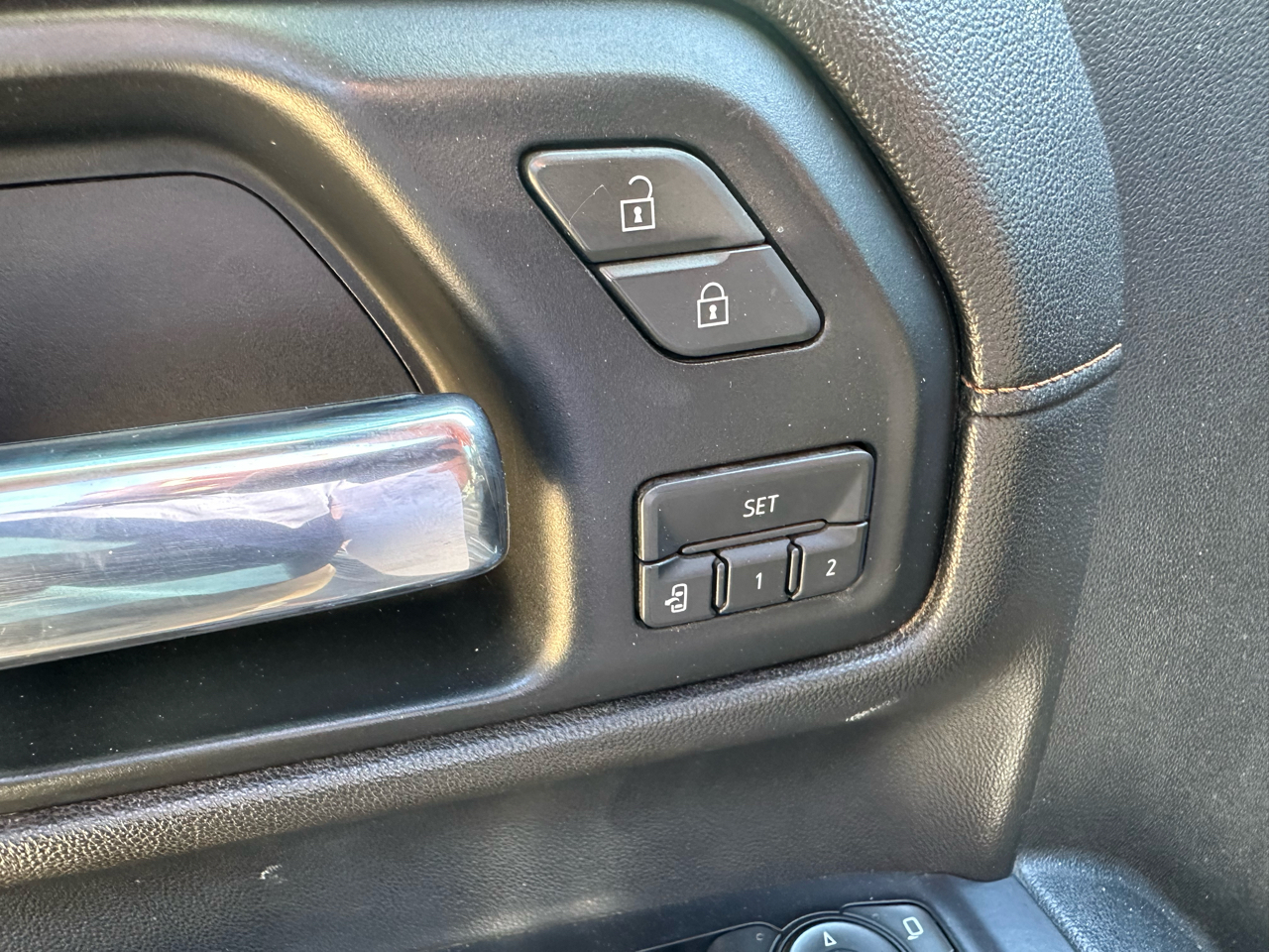 GMC Sierra 1500 4WD Double Cab 147" AT4 2019 GMC Sierra 1500 4WD Double Cab 147" AT4 2019