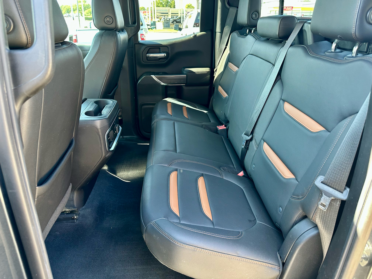 GMC Sierra 1500 4WD Double Cab 147" AT4 2019 GMC Sierra 1500 4WD Double Cab 147" AT4 2019