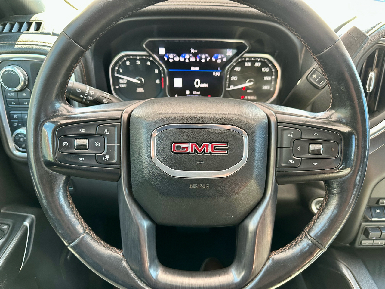 GMC Sierra 1500 4WD Double Cab 147" AT4 2019 GMC Sierra 1500 4WD Double Cab 147" AT4 2019