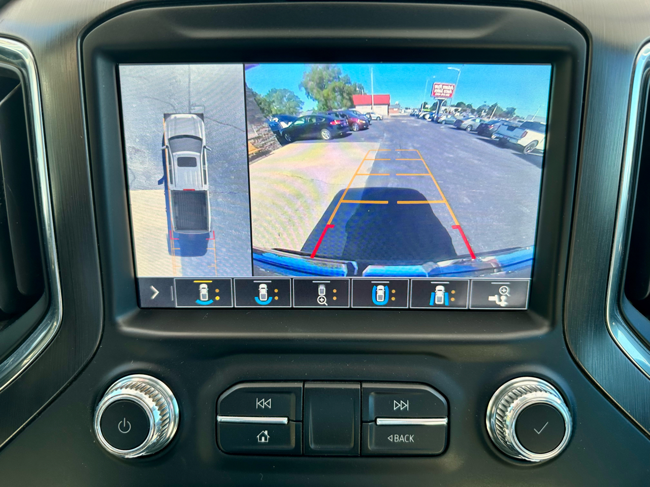 GMC Sierra 1500 4WD Double Cab 147" AT4 2019 GMC Sierra 1500 4WD Double Cab 147" AT4 2019