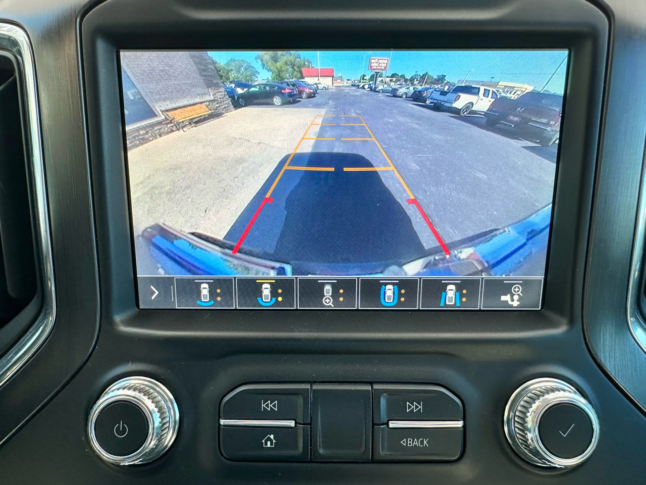 GMC Sierra 1500 4WD Double Cab 147" AT4 2019 GMC Sierra 1500 4WD Double Cab 147" AT4 2019