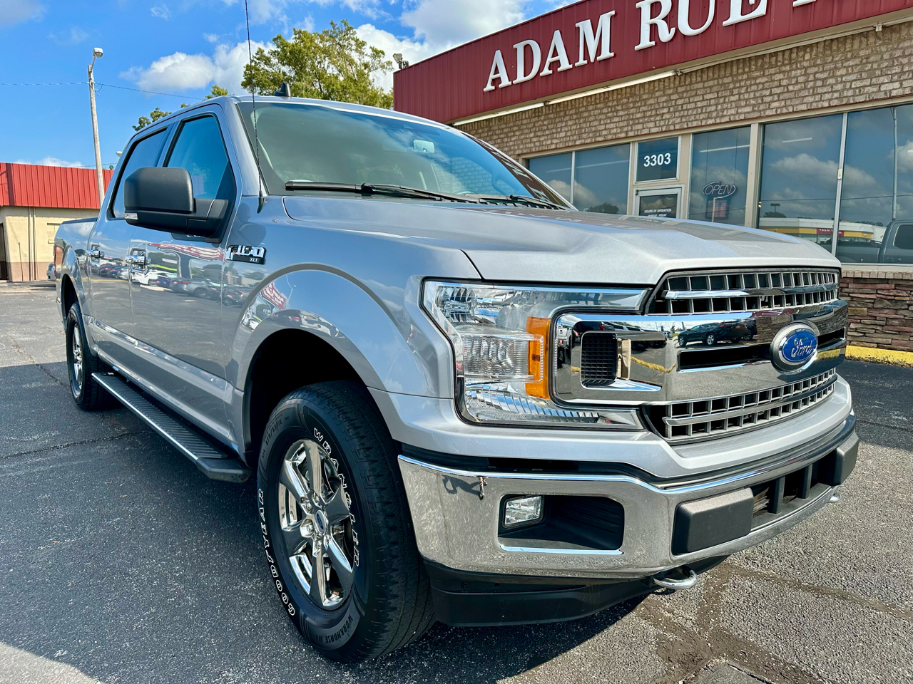 Ford F-150 XLT 4WD SuperCrew 5.5' Box 2020 Ford F-150 XLT 4WD SuperCrew 5.5' Box 2020