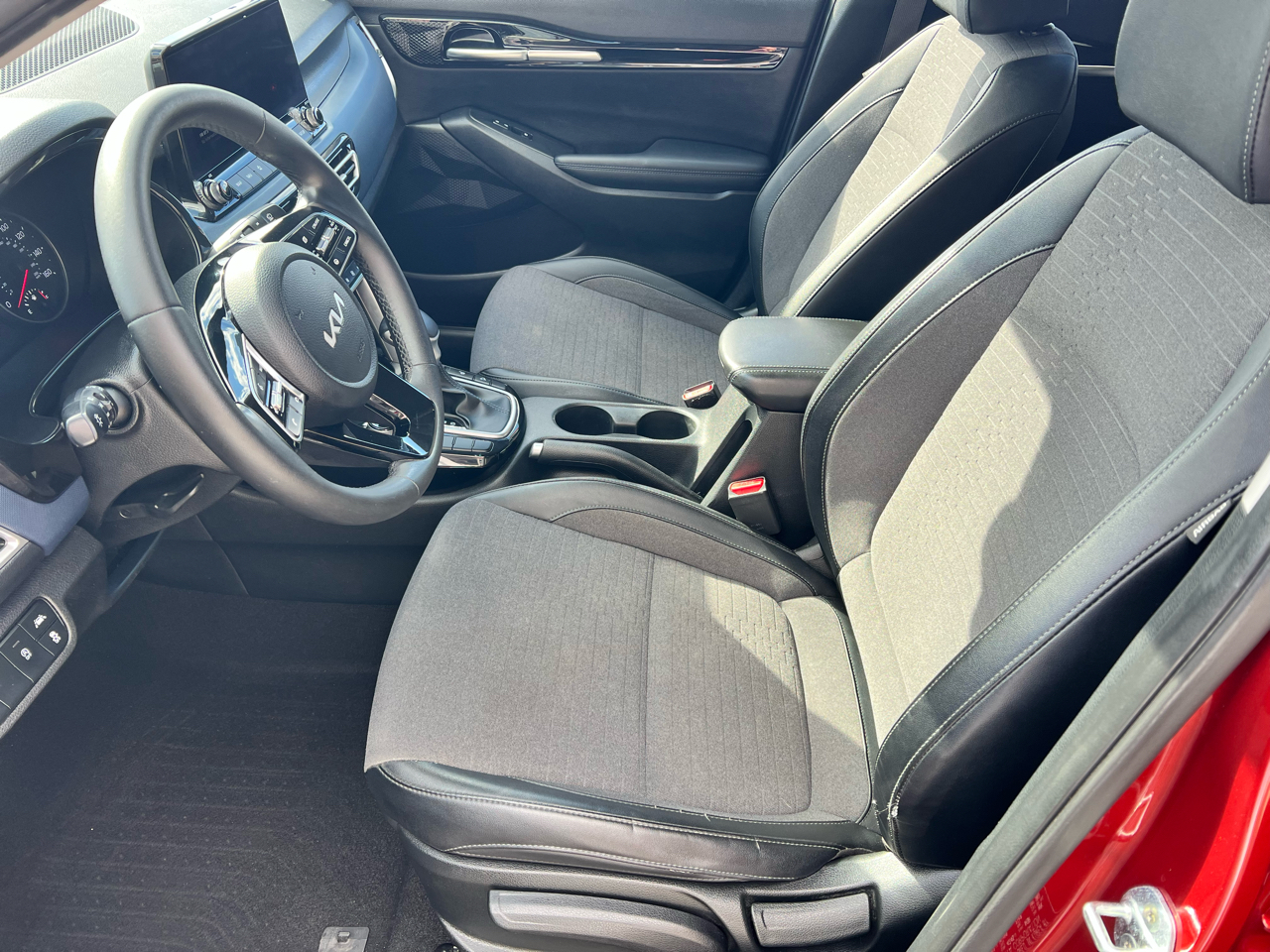 Kia Seltos Nightfall DCT AWD 2023 Kia Seltos Nightfall DCT AWD 2023